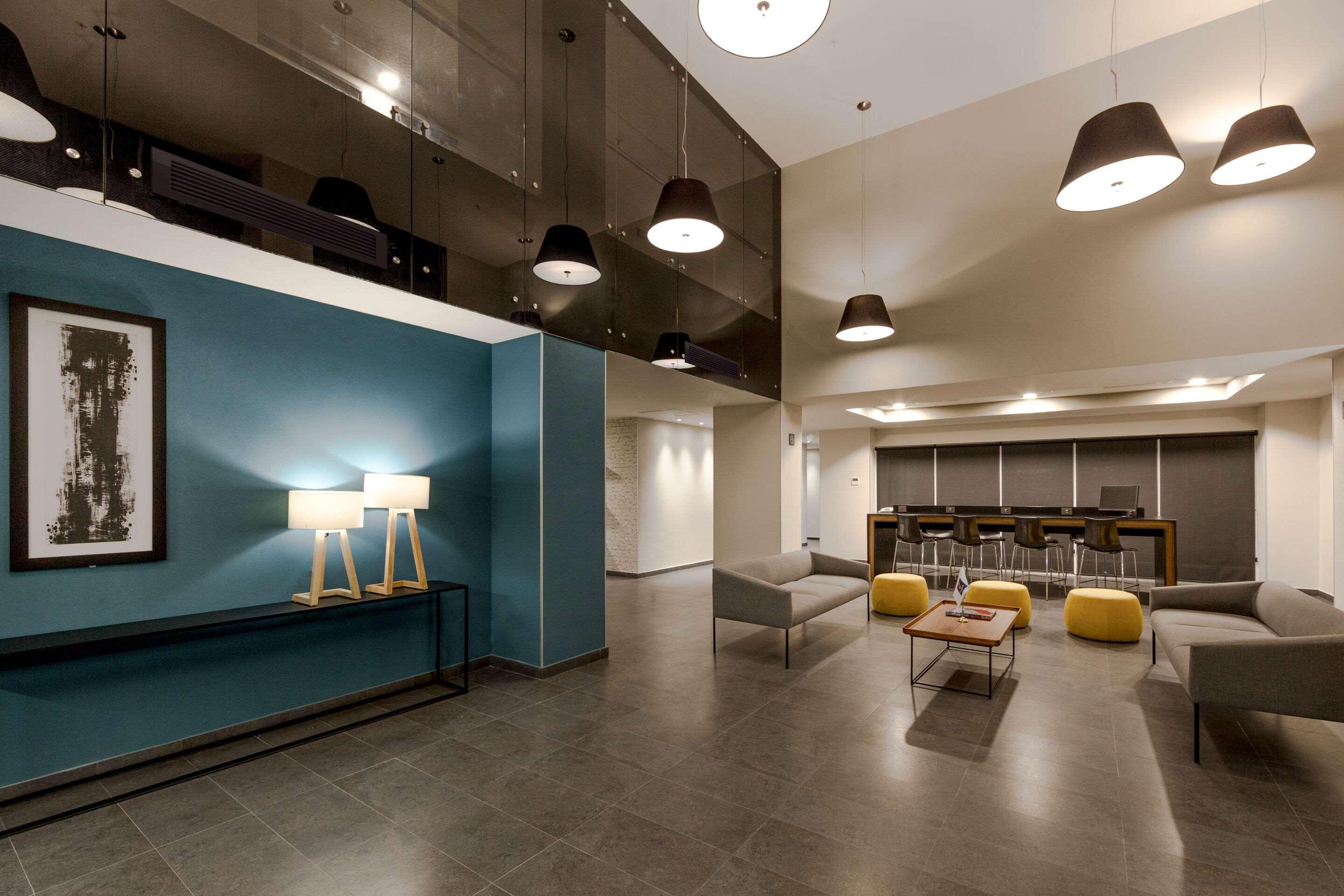 Comfort Inn Delicias Bagian luar foto